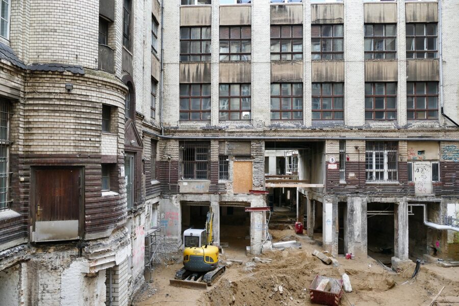 Entreprise générale du bâtiment en Île-de-France – Construction, rénovation et gestion de projets immobiliers pour particuliers et professionnels.